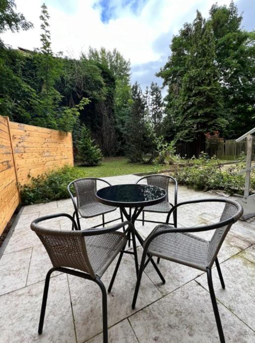 Soul-Apartment Terrasse Privat-Parkplatz Boxspringbett 55Zoll Tv Wlan Leipzig Exterior foto
